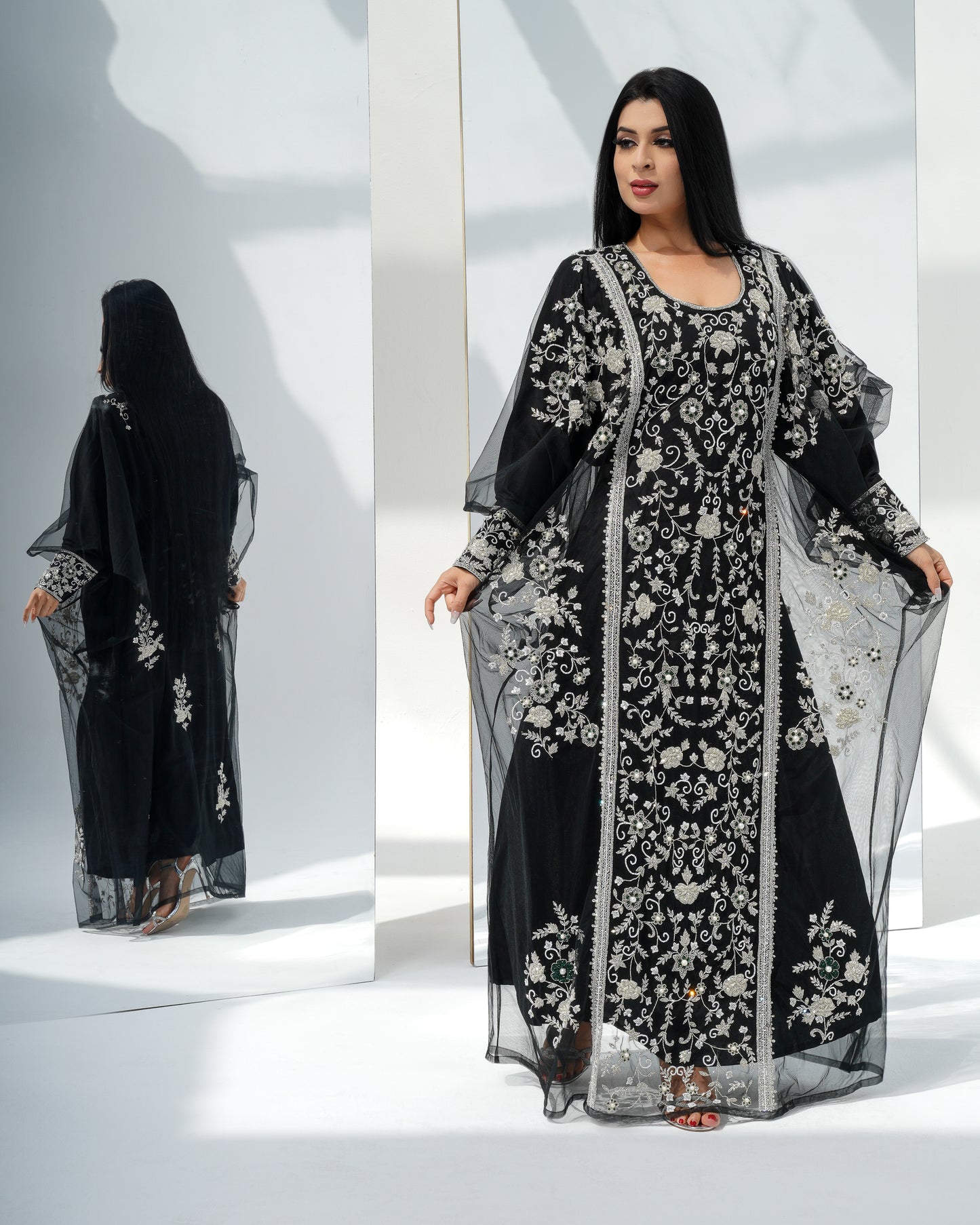 noir wither Louise kaftan