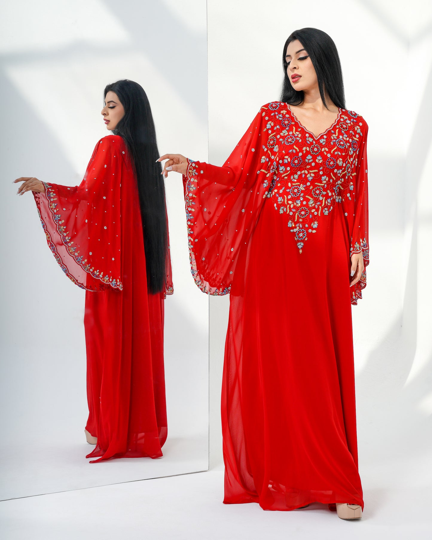 Striker red Louise Kaftan