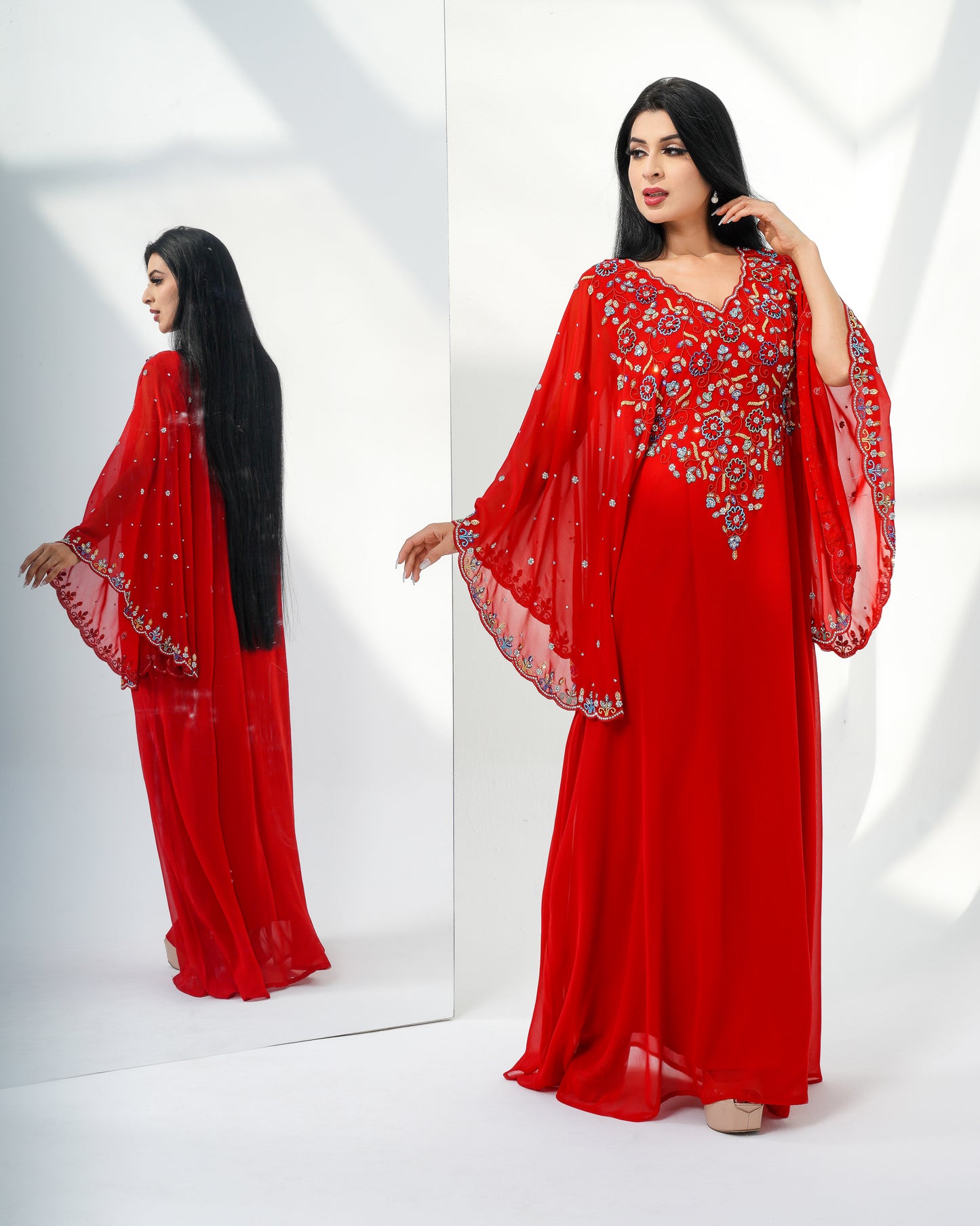 Striker red Louise Kaftan