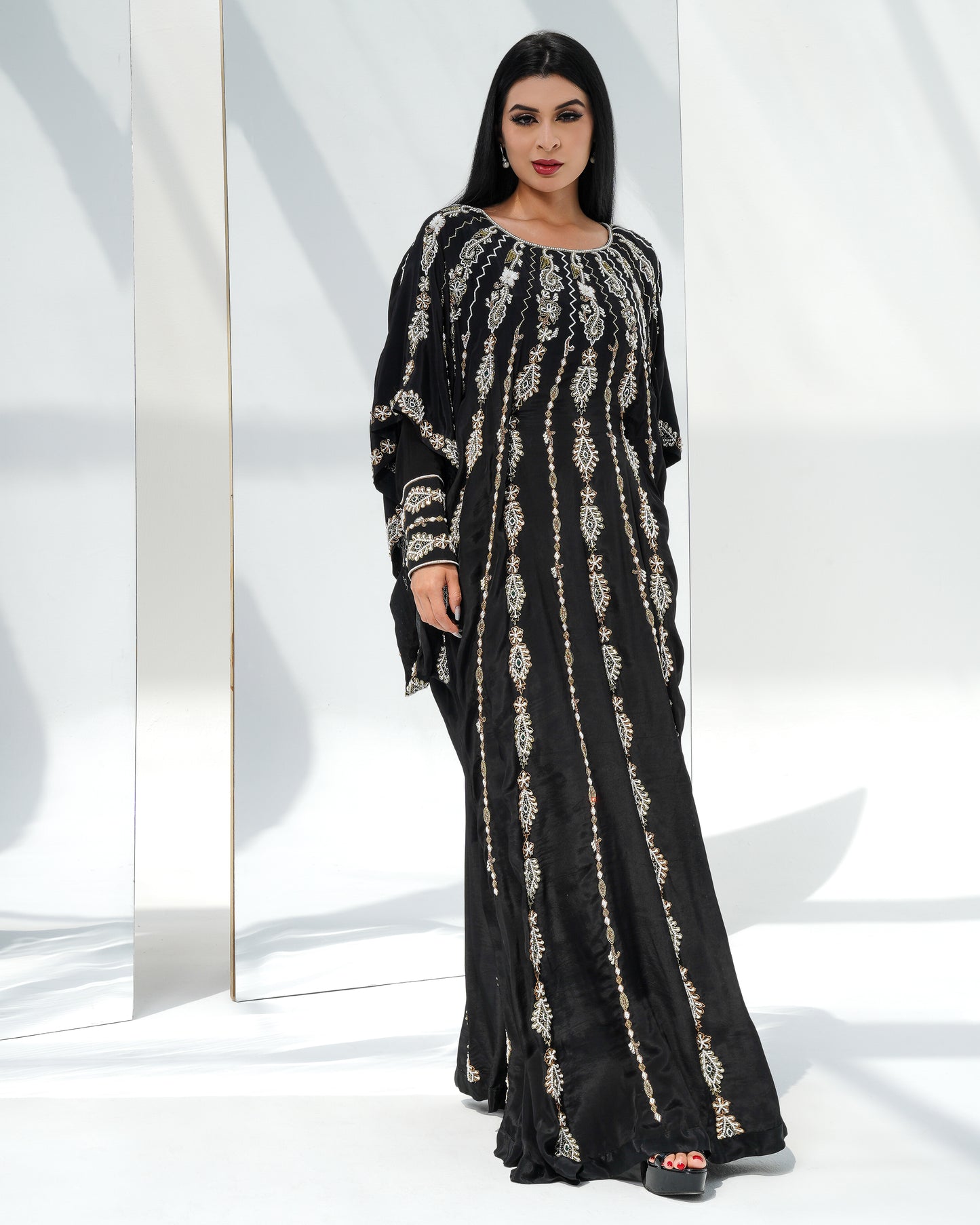 Black thobe Louise kaftan