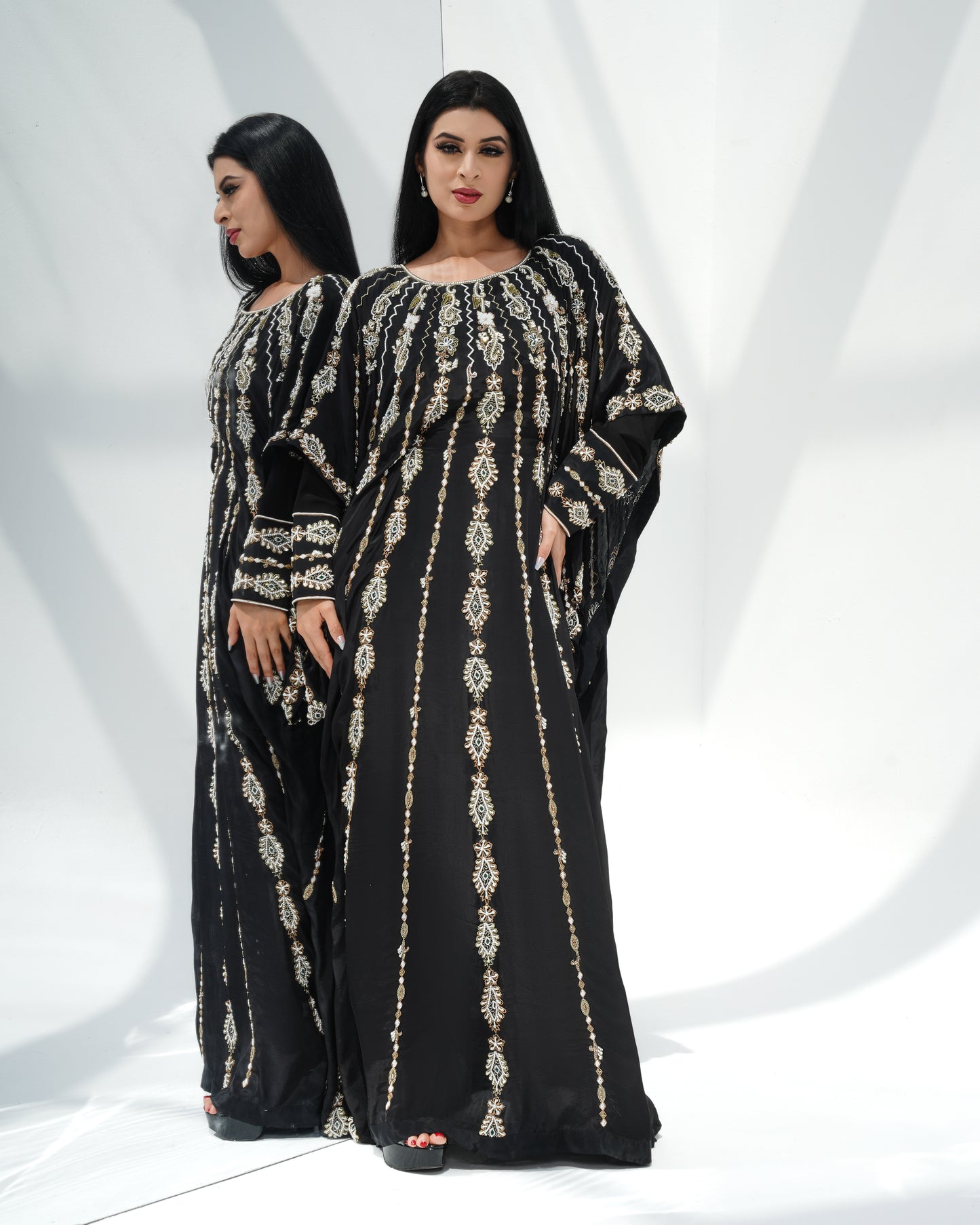 Black thobe Louise kaftan